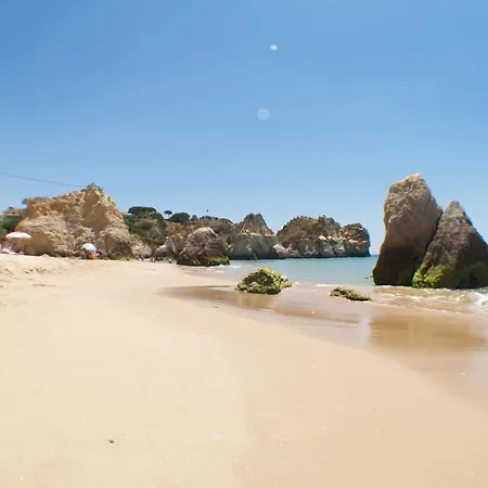 With 3 Bedrooms In Albufeira, With Wonderful View And B * Albufeira